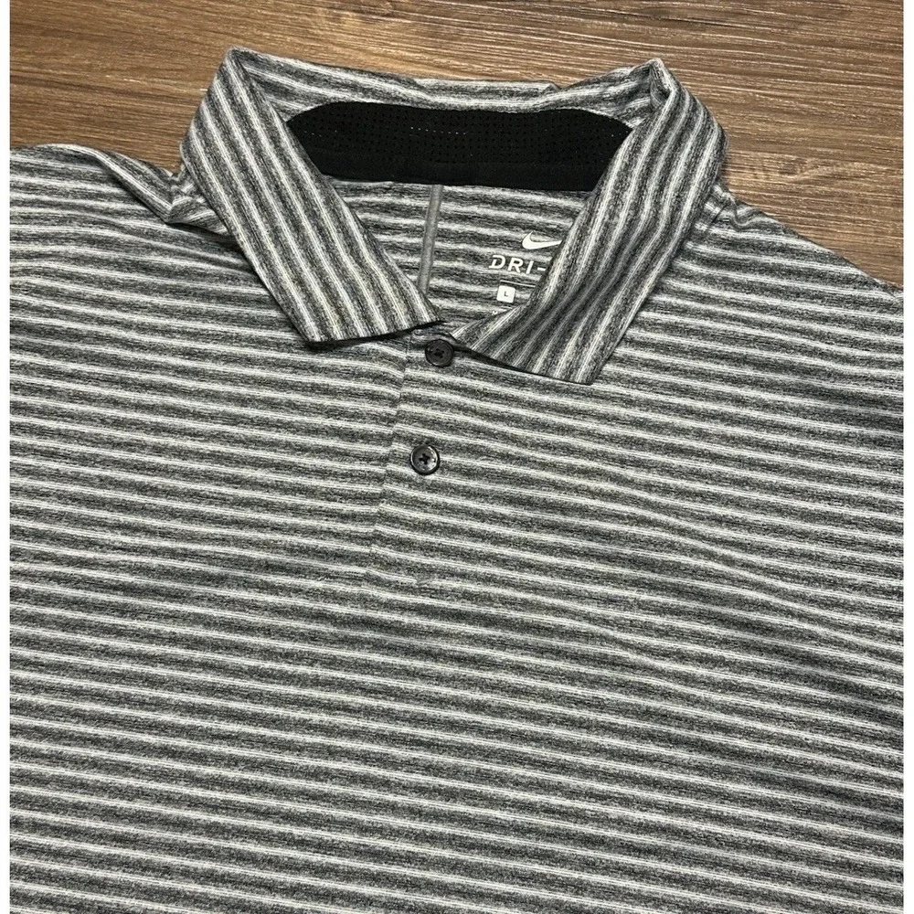 Nike Dri-FIT Tiger Woods Vapor Grey Striped Golf Polo Size L (BQ6722-010)